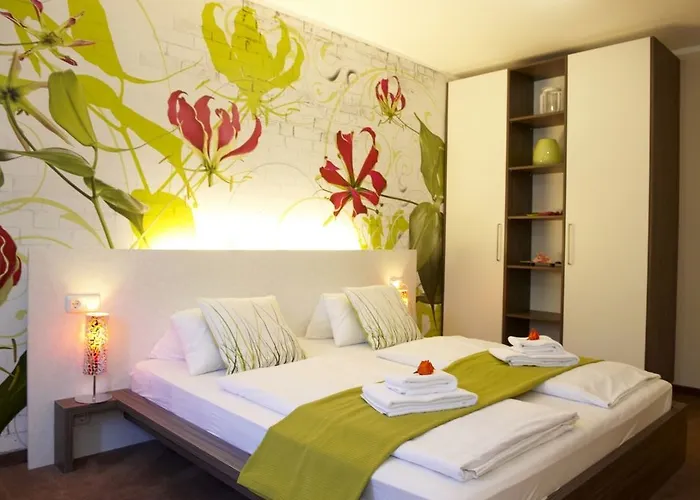 Concept Living Serviced Апарт-отель