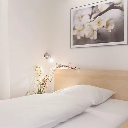 Concept Living Serviced Aparthotel Mnichov