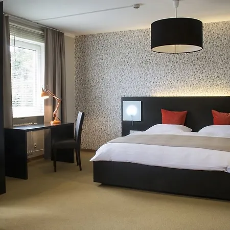 מלון דירות Concept Living Serviced