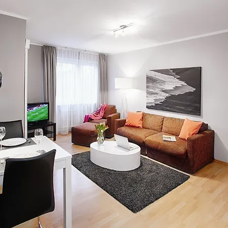 מלון דירות Concept Living Serviced 4*