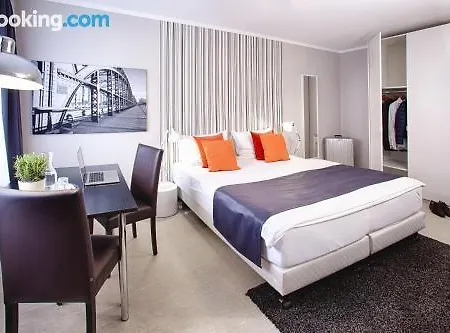 Concept Living Serviced 4*