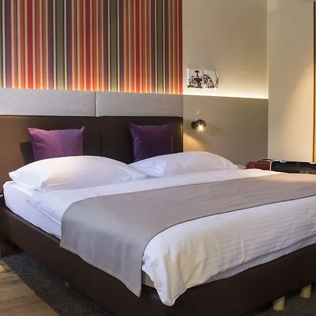 Concept Living Serviced 4*