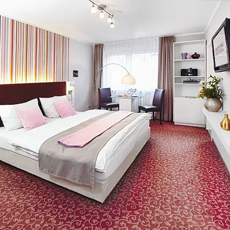 Concept Living Serviced 4*