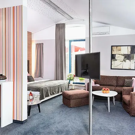 Concept Living Serviced Aparthotel Munich