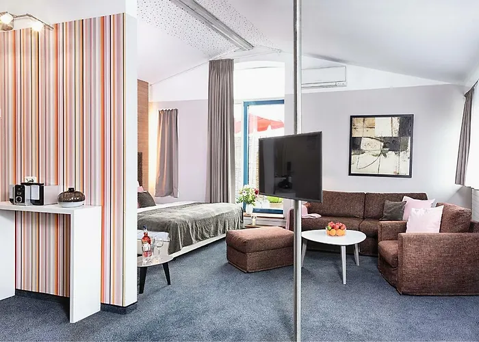 Concept Living Serviced Aparthotel Monaco di Baviera