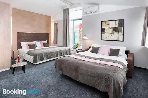 Aparthotel Concept Living Serviced
