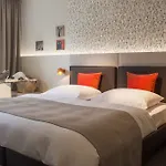 Concept Living Serviced 4*