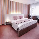 Concept Living Serviced Apart-hotel