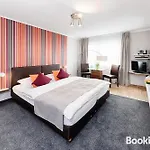 Concept Living Serviced Apart-hotel Munique